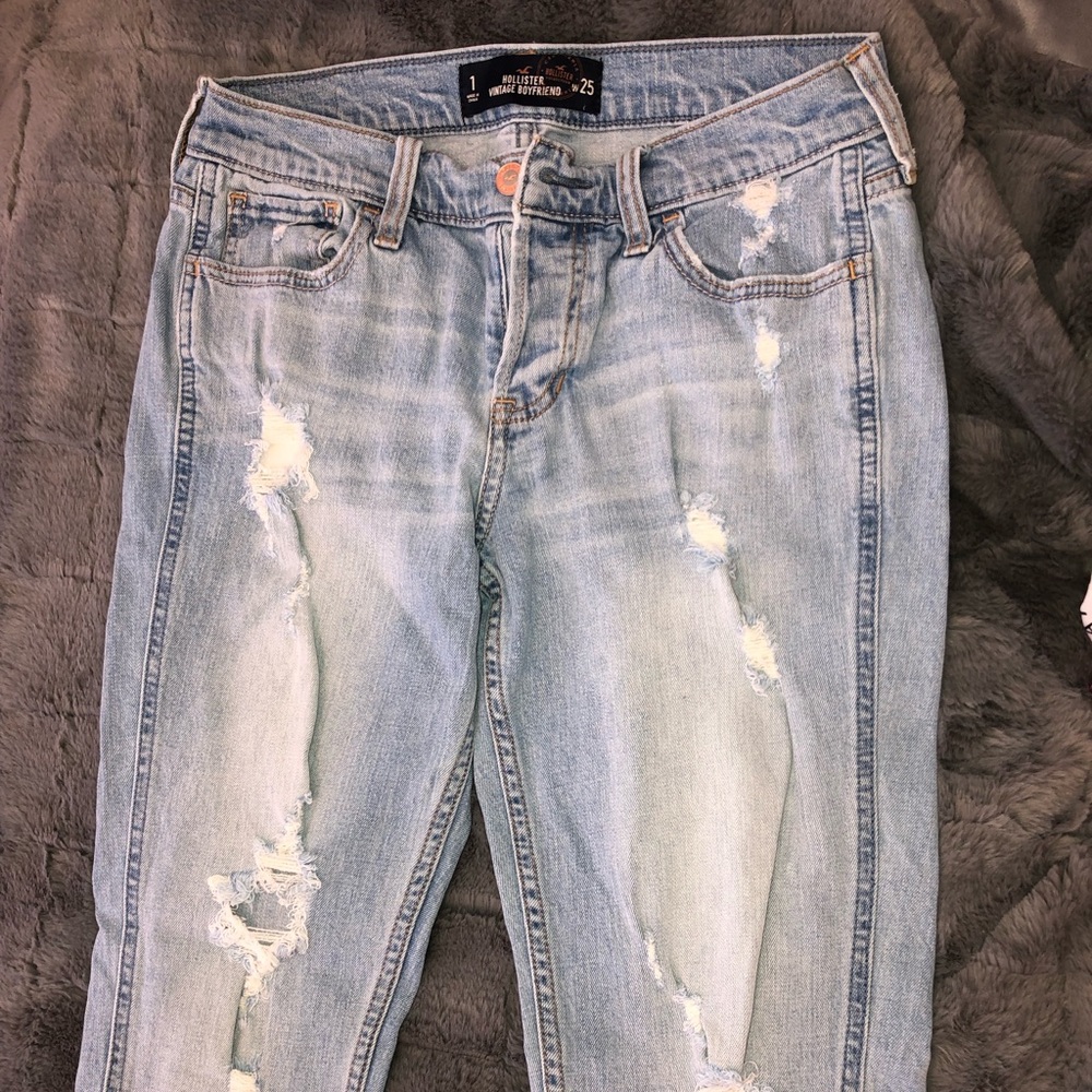Hollister Vintage Boyfriend Jeans - Picture 1 of 4